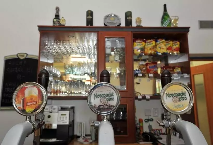 ペンション Sport Klub Hvozd