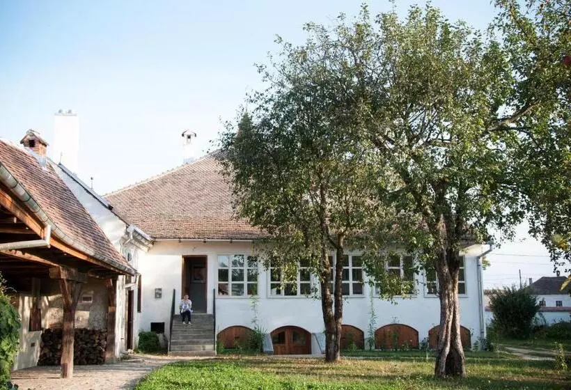 Majatalo Transylvania Guesthouses