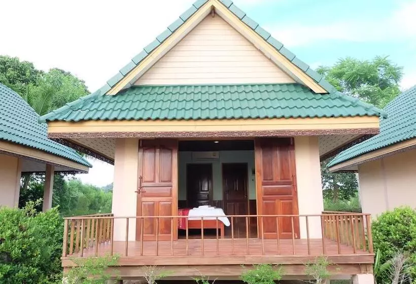 Yataa Spa And Resort