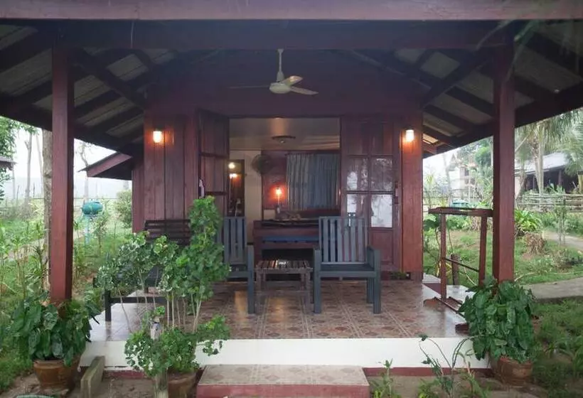 Yataa Spa And Resort