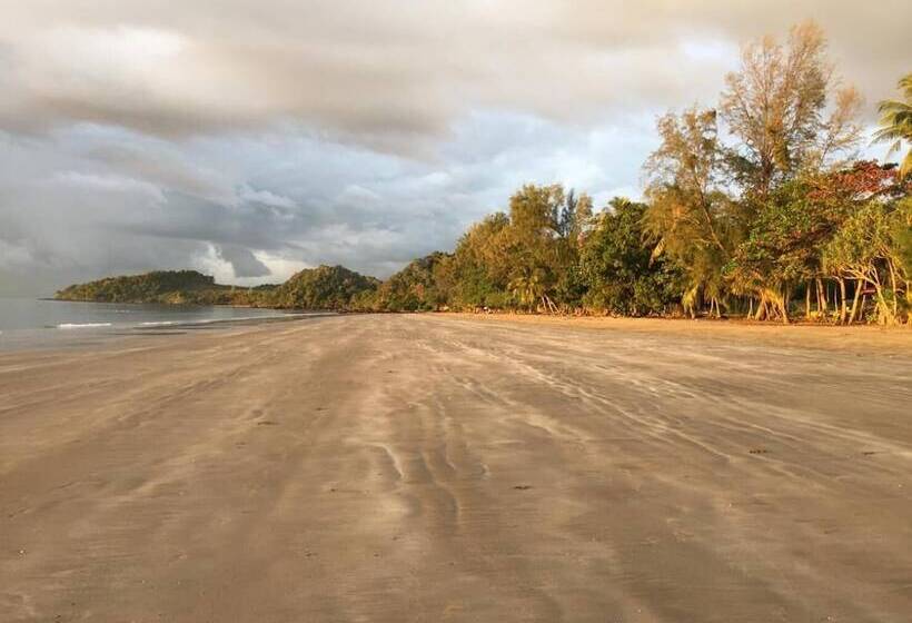 Yataa Spa And Resort