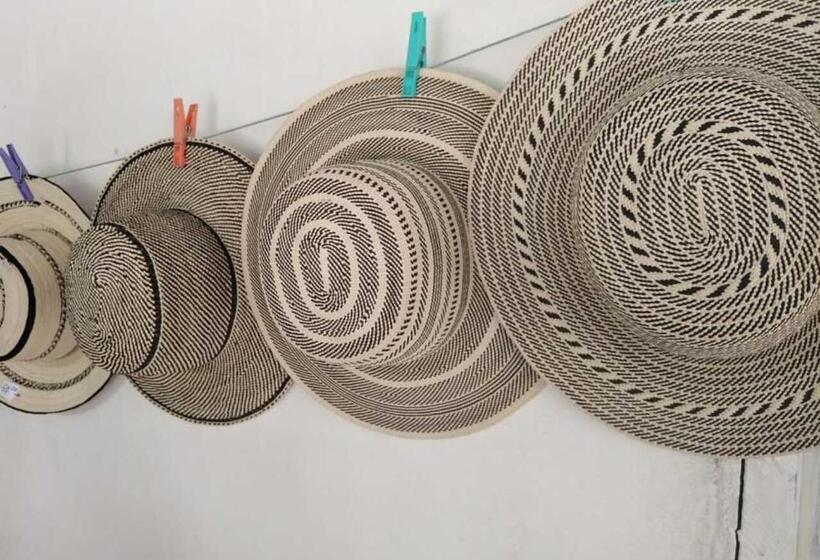 호스텔 Hostal Familiar El ángel Panamá B&b