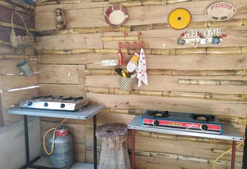 호스텔 Hostal Familiar El ángel Panamá B&b