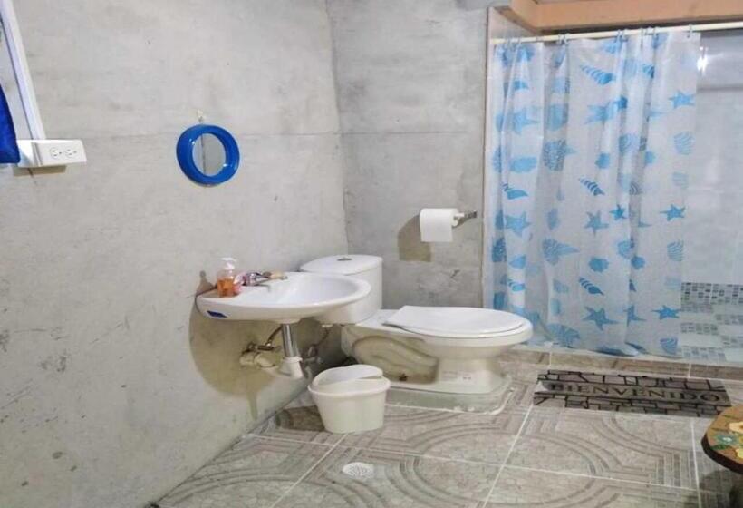 호스텔 Hostal Familiar El ángel Panamá B&b