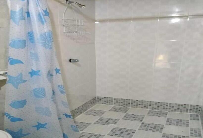 호스텔 Hostal Familiar El ángel Panamá B&b