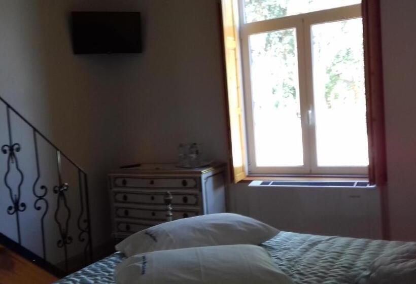 בית מלון כפרי Casa De Besteiros