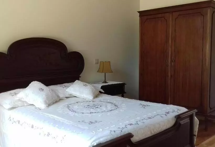 ホテル Casa De Besteiros