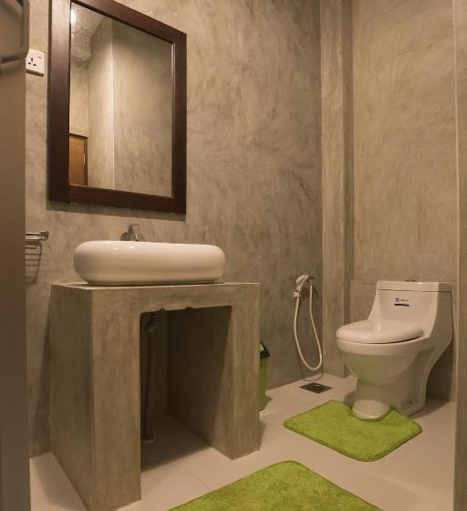 호텔 Explore Sinharaja Rain Forest Tour Camp