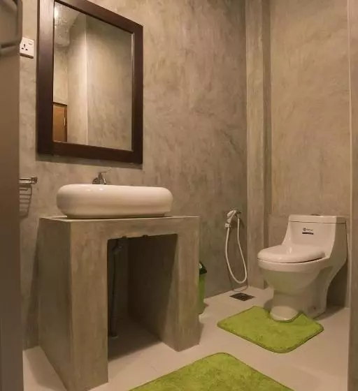 Hotelli Explore Sinharaja Rain Forest Tour Camp