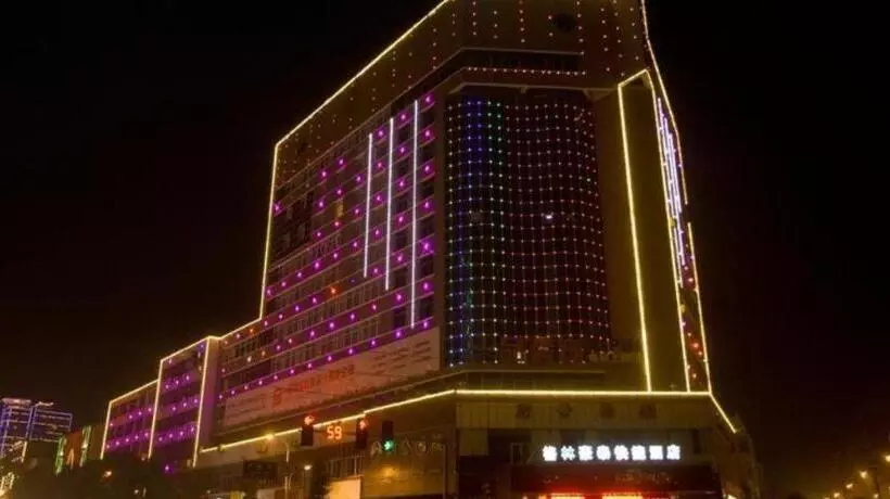 Hotelli Greentree Inn Fuzhou Dongxiang Longshan Express