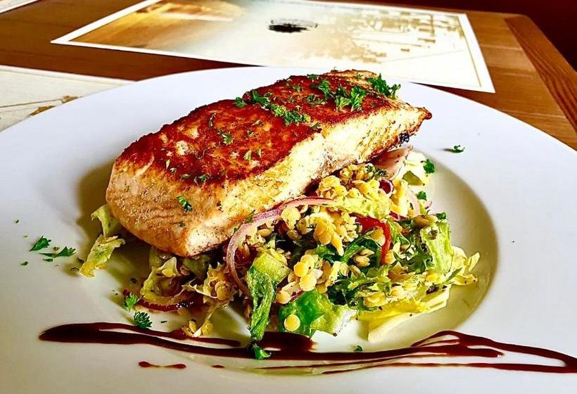 호텔 & Restaurant Pod Kaštany