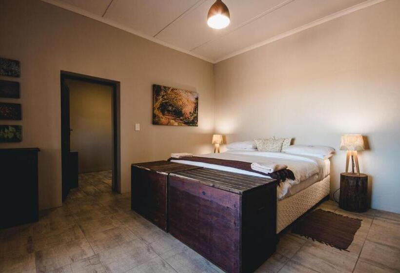 فندق Strawberry Hill Farm