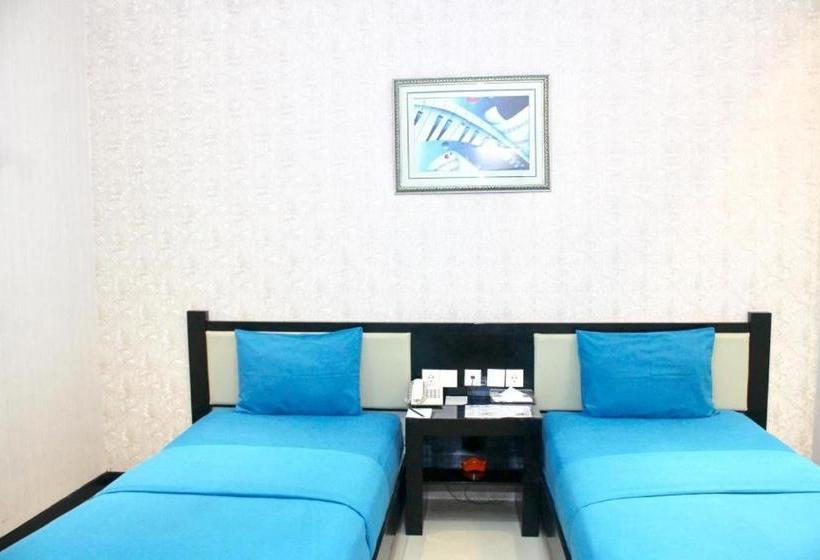 호텔 Suzuya  Rantau Prapat