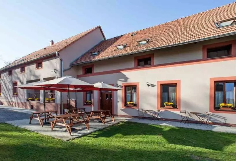 Majatalo Agropenzion U Bartousku