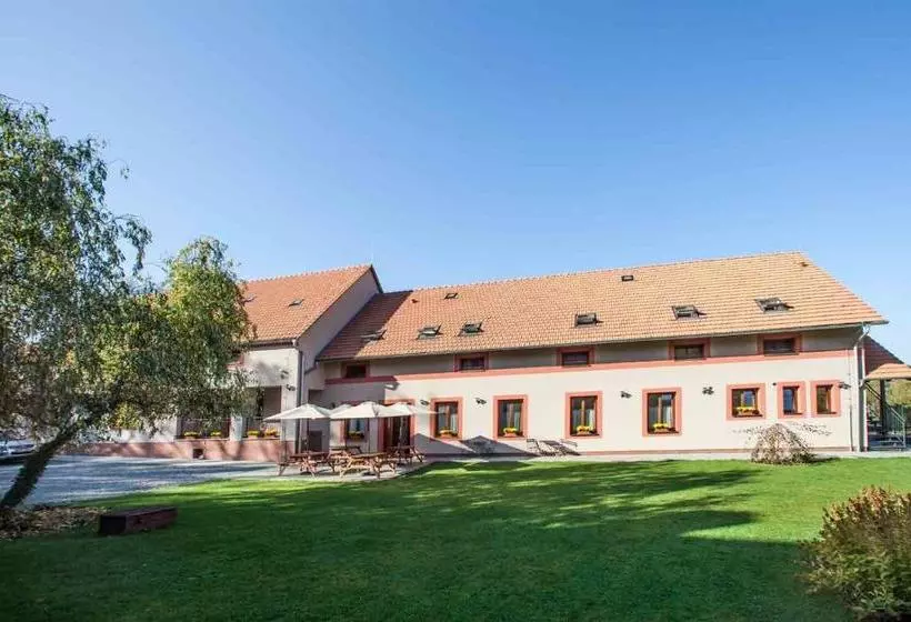 Majatalo Agropenzion U Bartousku