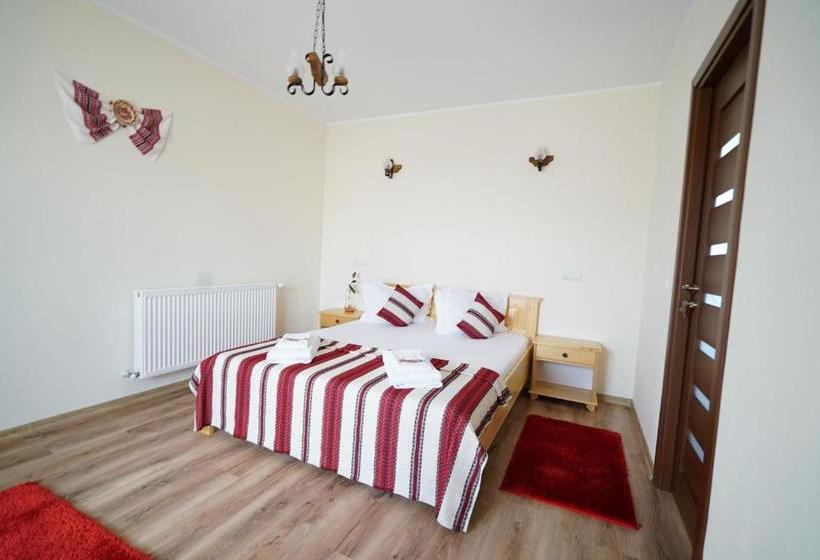 پانسیون Casa Bunicii