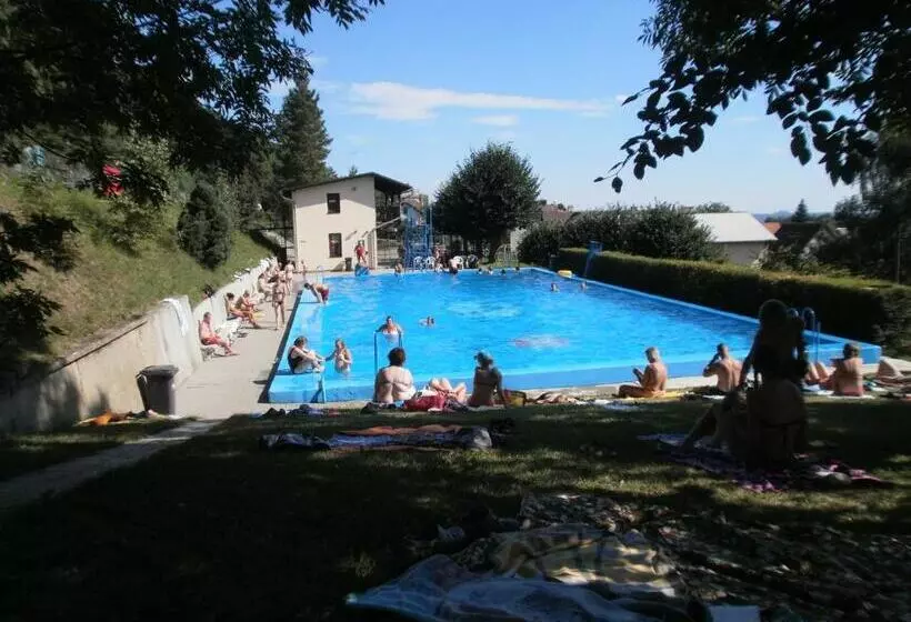 Majatalo Guest House Vila Frýdštejn