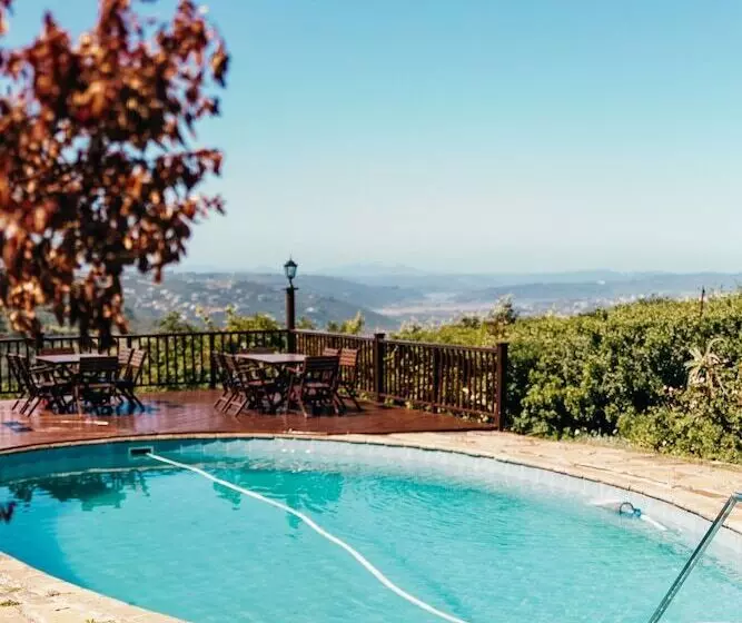 Majatalo Hilltop Boutique