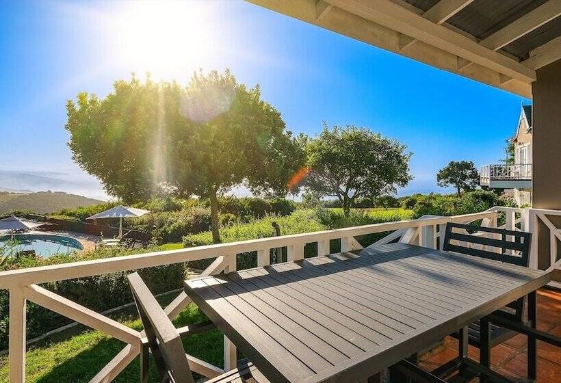 بنسيون Hilltop Boutique