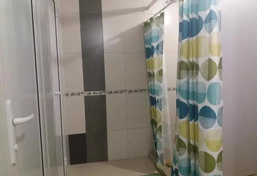 Majatalo Mihaela Lake Retreat