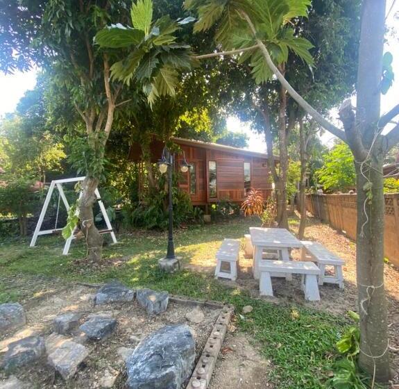 ペンション Romyen House