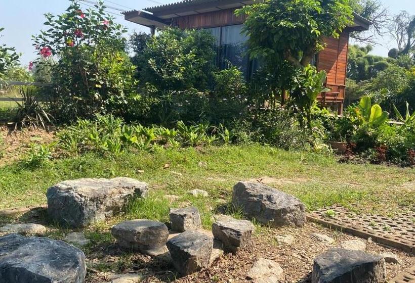 ペンション Romyen House