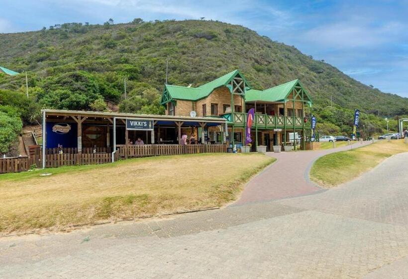 بنسيون Vic Bay Beach House