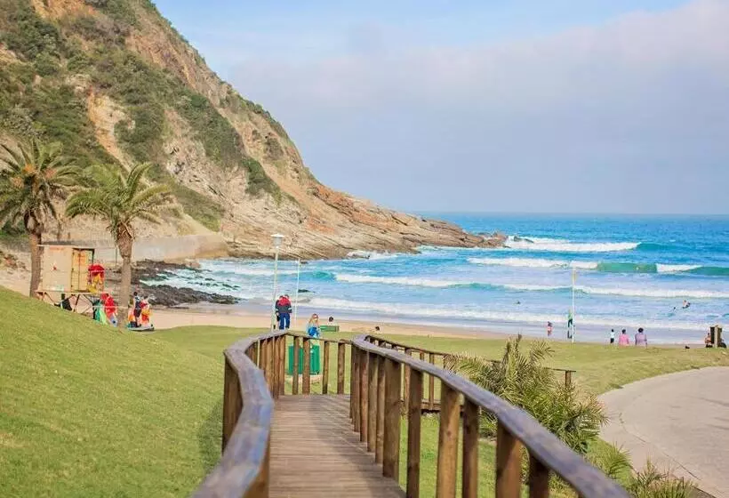 Majatalo Vic Bay Beach House