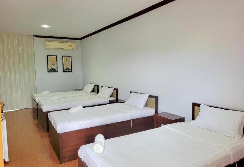 استراحتگاه Tara Spa Ratchaburi