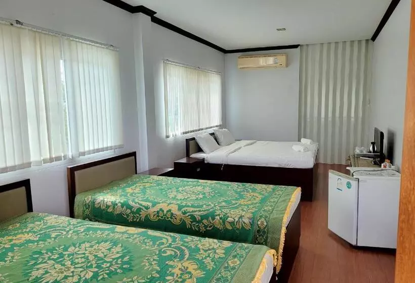 リゾートホテル Tara Spa Ratchaburi