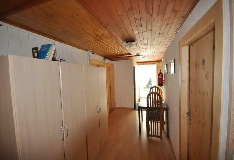 Общежитие Gasthaus Waldheim