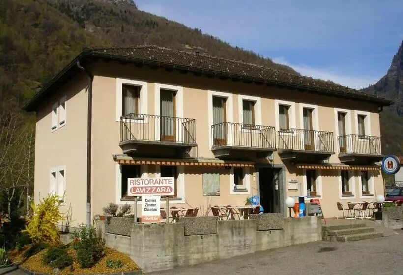 Retkeilymaja Ristorante Garni Lavizzara