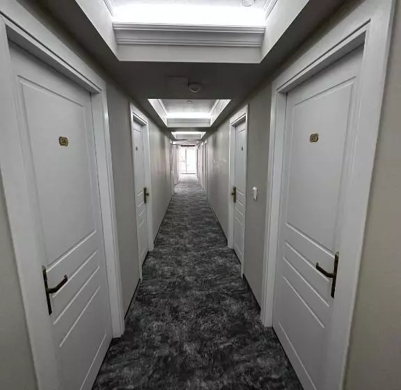 Retkeilymaja Romula Imperial