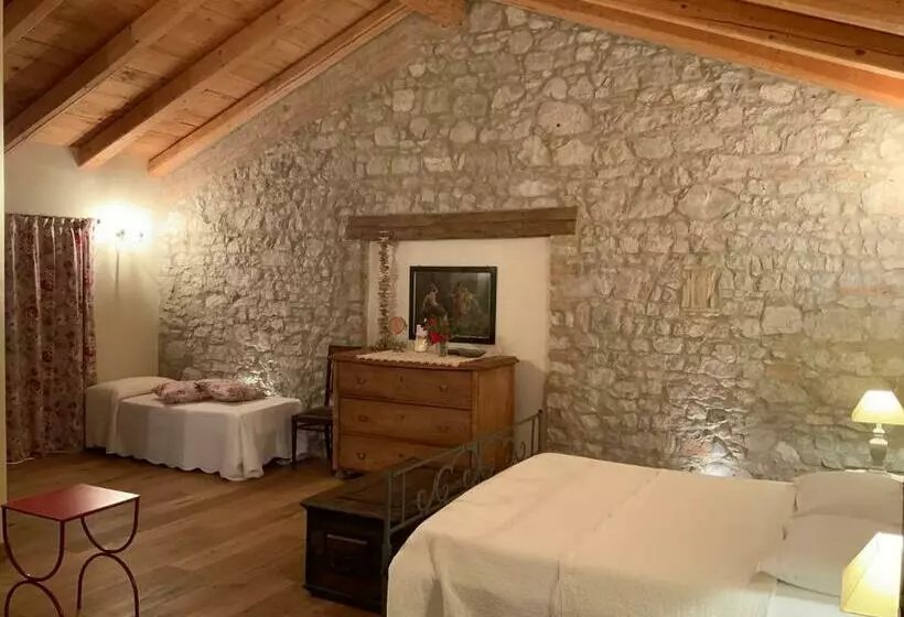 تختخواب و صبحانه Borgo Palazzo Steffaneo