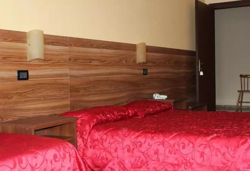 Hotelli Albergo Carpino