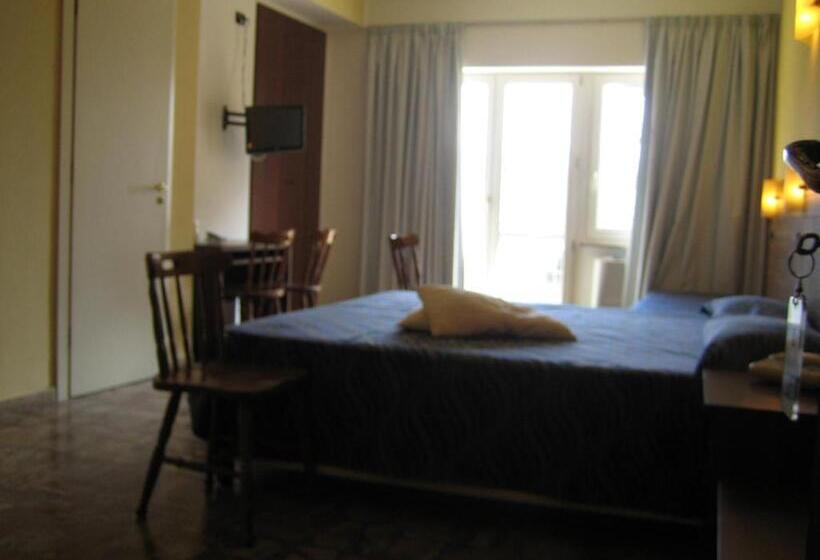 酒店 Albergo Carpino