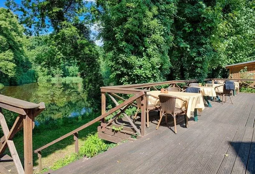 Hotelli Carmina Am See