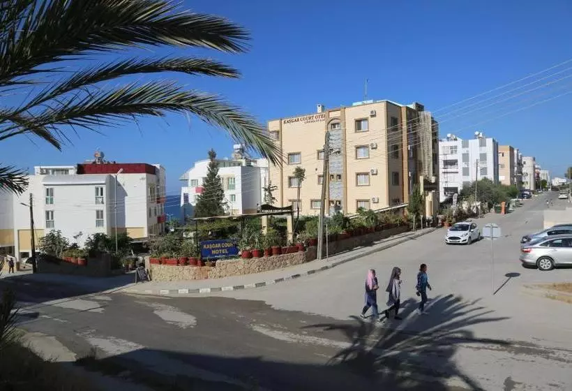 ホテル Kasgar Court