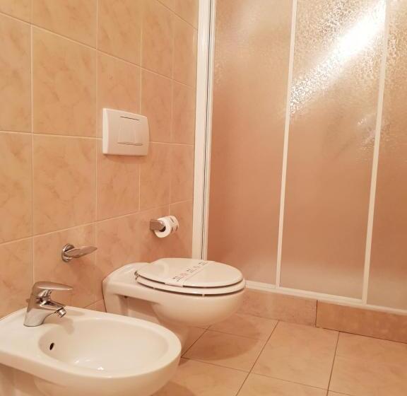 Отель Le Cardinal