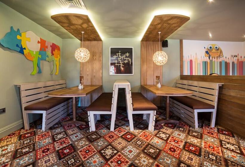 ホテル Red Squirrel, Stevenston By Marston S Inns