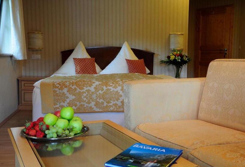 酒店 Schlossresidenz Heitzenhofen