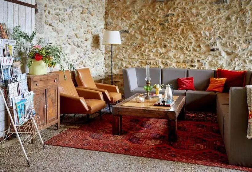 Majatalo Domaine Des Agnelles