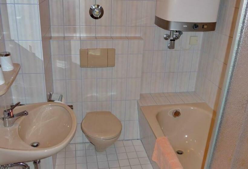 פנסיון Gästehaus Kaiser