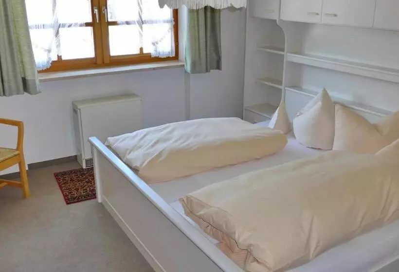 Majatalo Gästehaus Kaiser