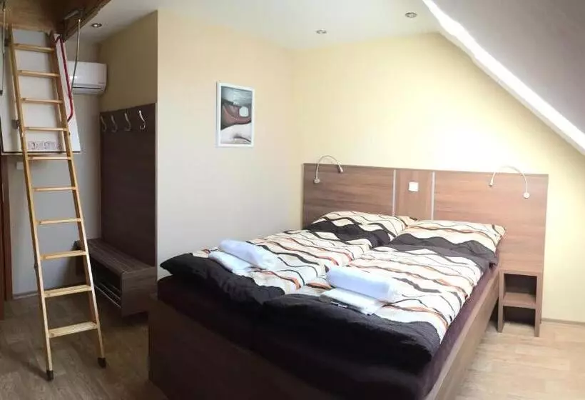 ペンション Penzion Toscana