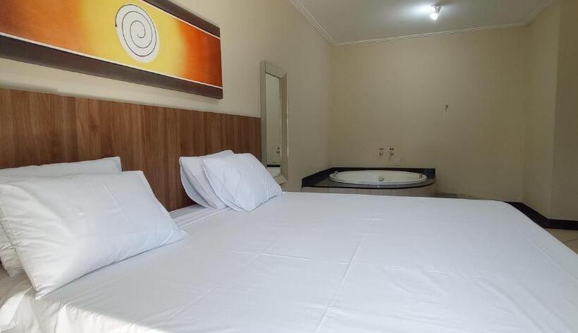 Pensão Pousada Monte Das Colinas