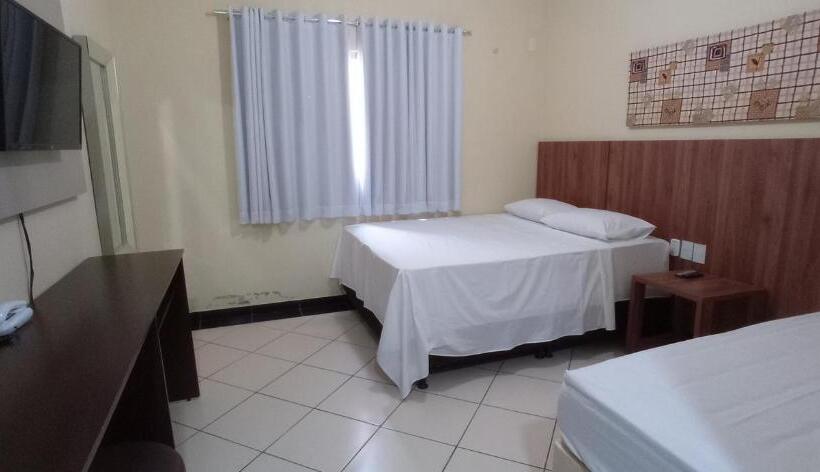 Pensão Pousada Monte Das Colinas