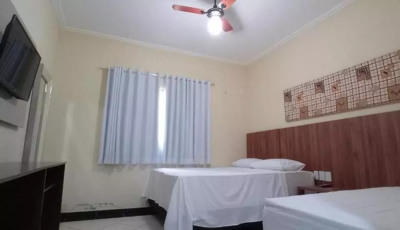 ペンション Pousada Monte Das Colinas