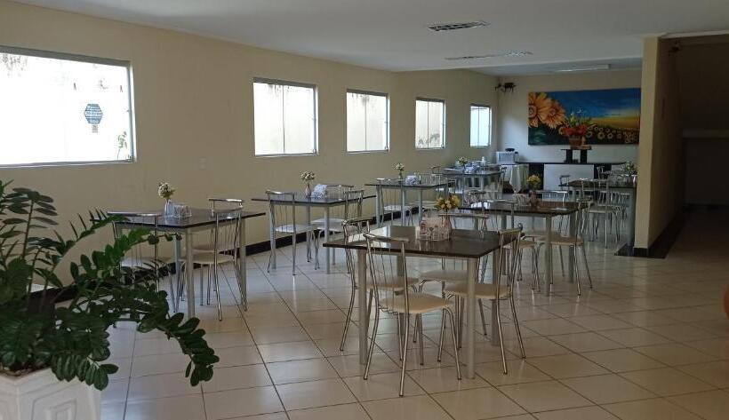 Pensão Pousada Monte Das Colinas