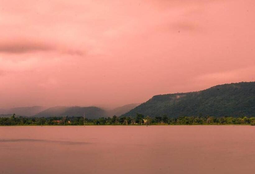 膳宿费 Sokha Home